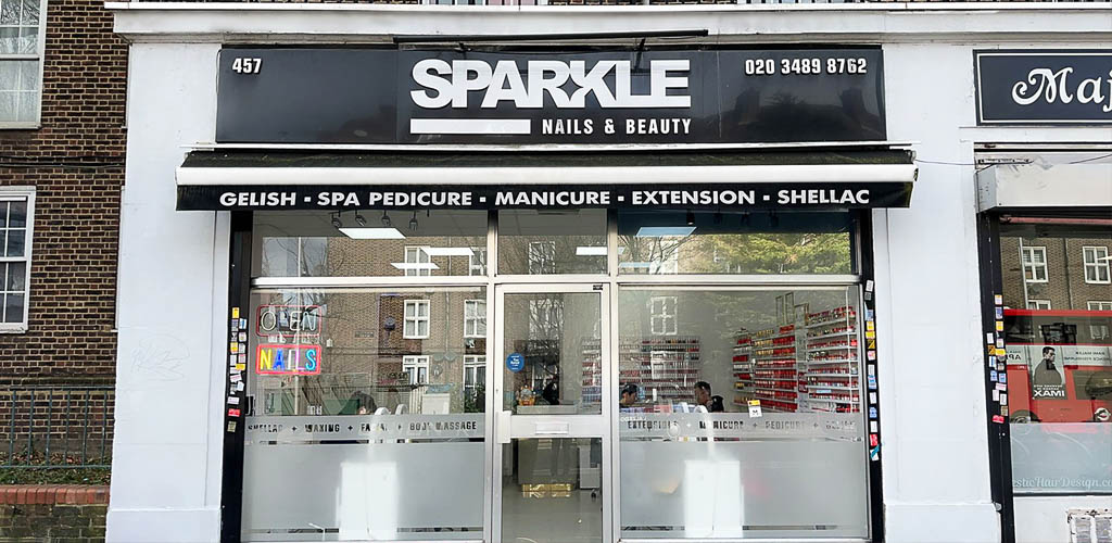nail salon Stockwell, London